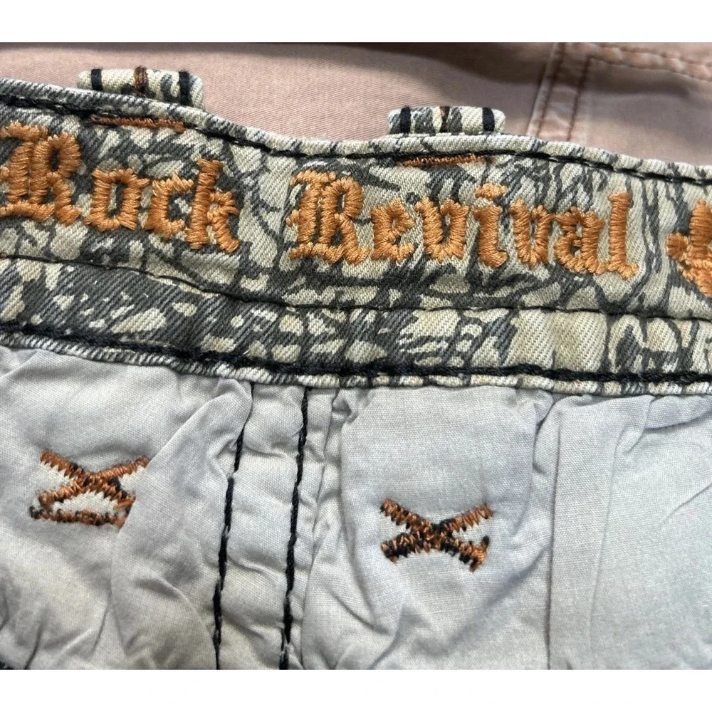 RARE Rock Revival Y2K Grunge Bolton Denim Jean Shorts Mens Size 40 Jorts‎ Clean